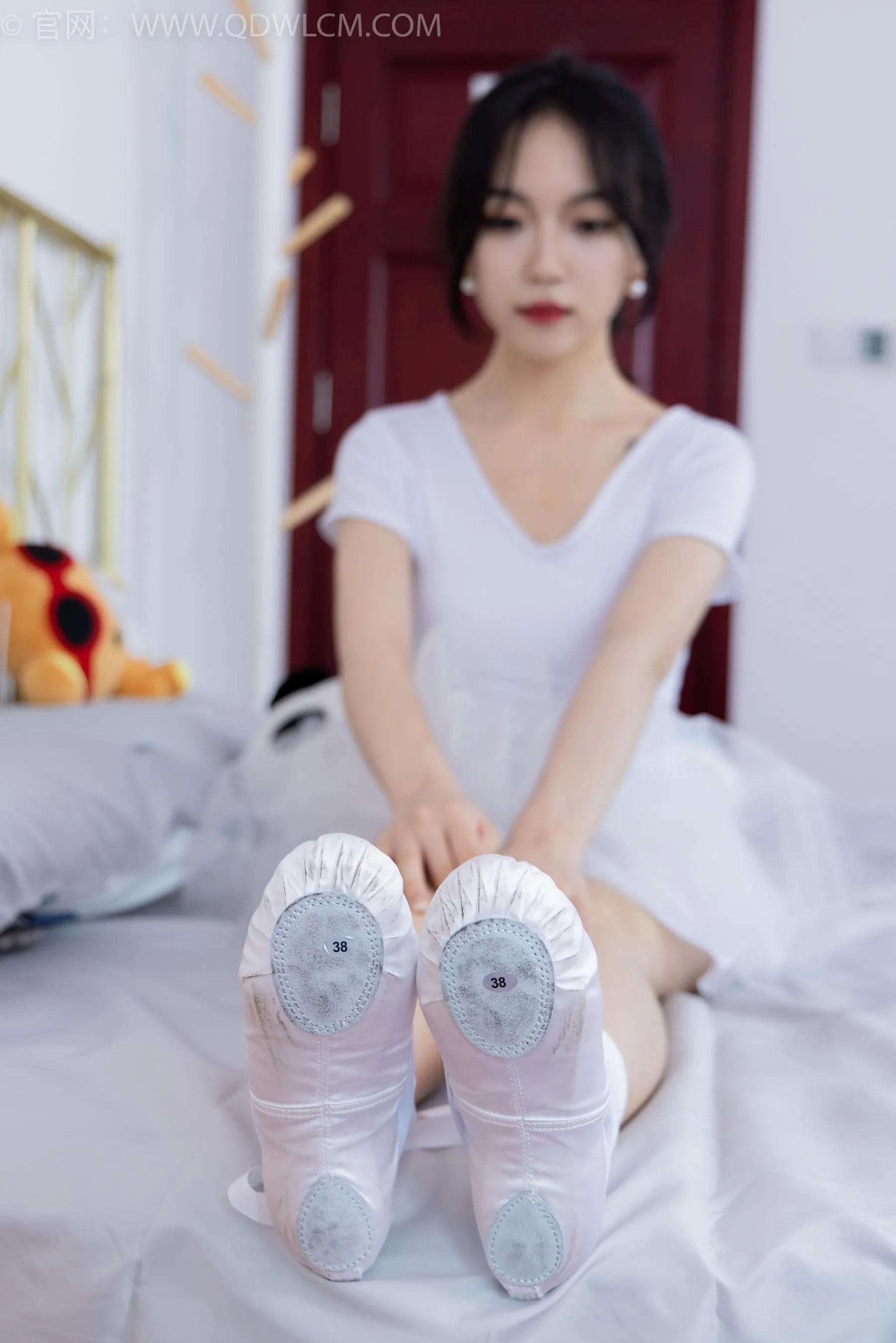 物恋传媒 NO.1588 莎莎-芭蕾小天鹅 [161P]插图8